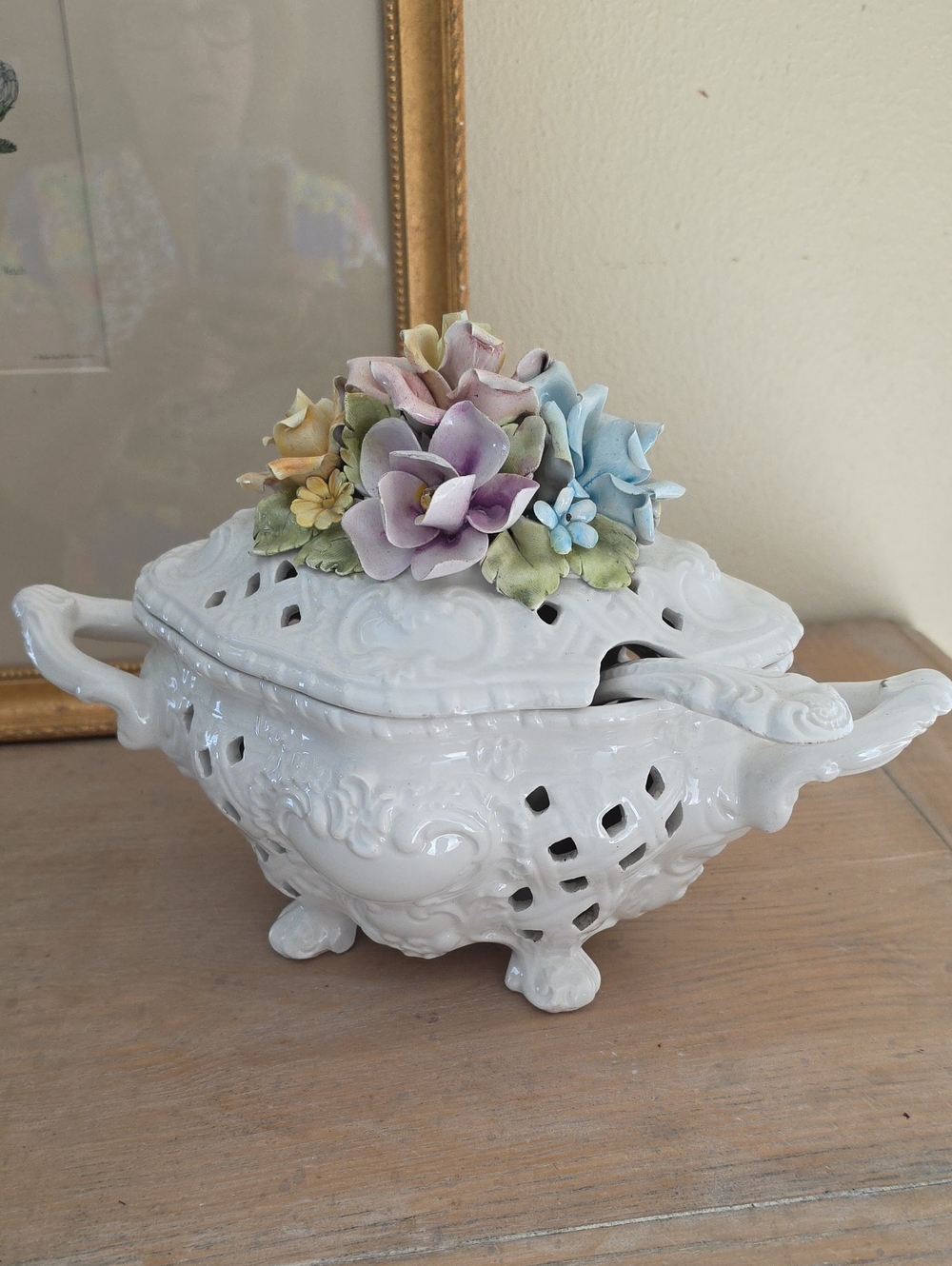 Italian Porcelain Decorative Tabletop